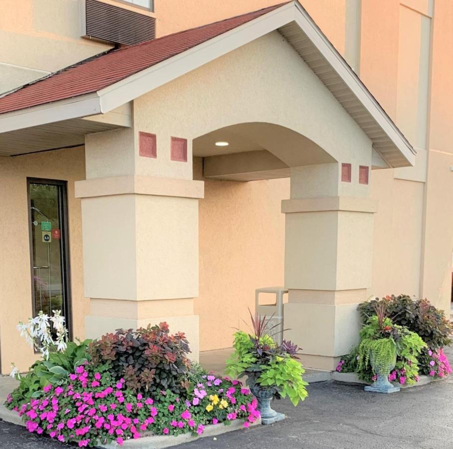 Hotel Baymont By Wyndham Paw Paw